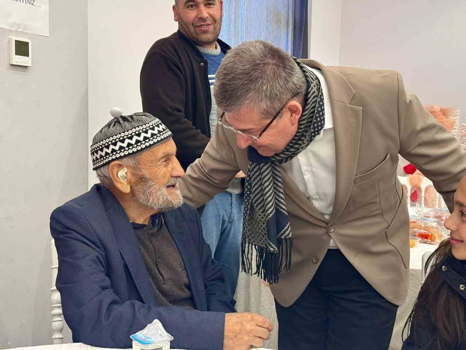 AK Parti Denizli İl Başkanı Subaşıoğlu; "Ramazan’daki birlik ruhunu hizmete taşıyacağız"
