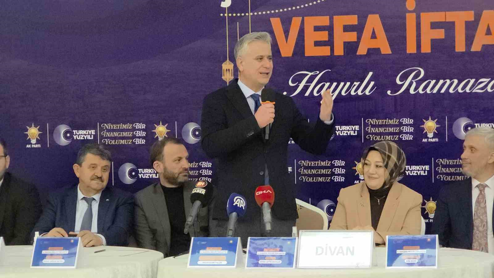 AK Parti Genel Başkan Yardımcısı Hasan Basri Yalçın Kütahya’da teşkilatla buluştu
