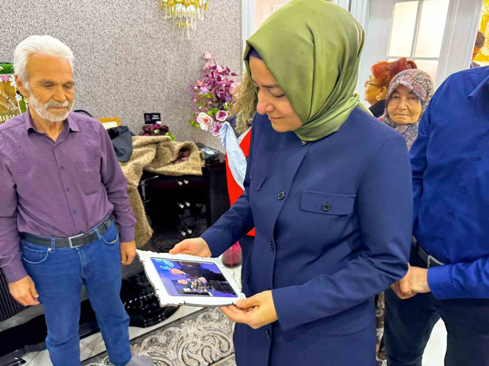 AK Parti Genel Başkan Yardımcısı Kaya, Kahramanmaraş’ta öğrencilerin aileleriyle bir araya geldi
