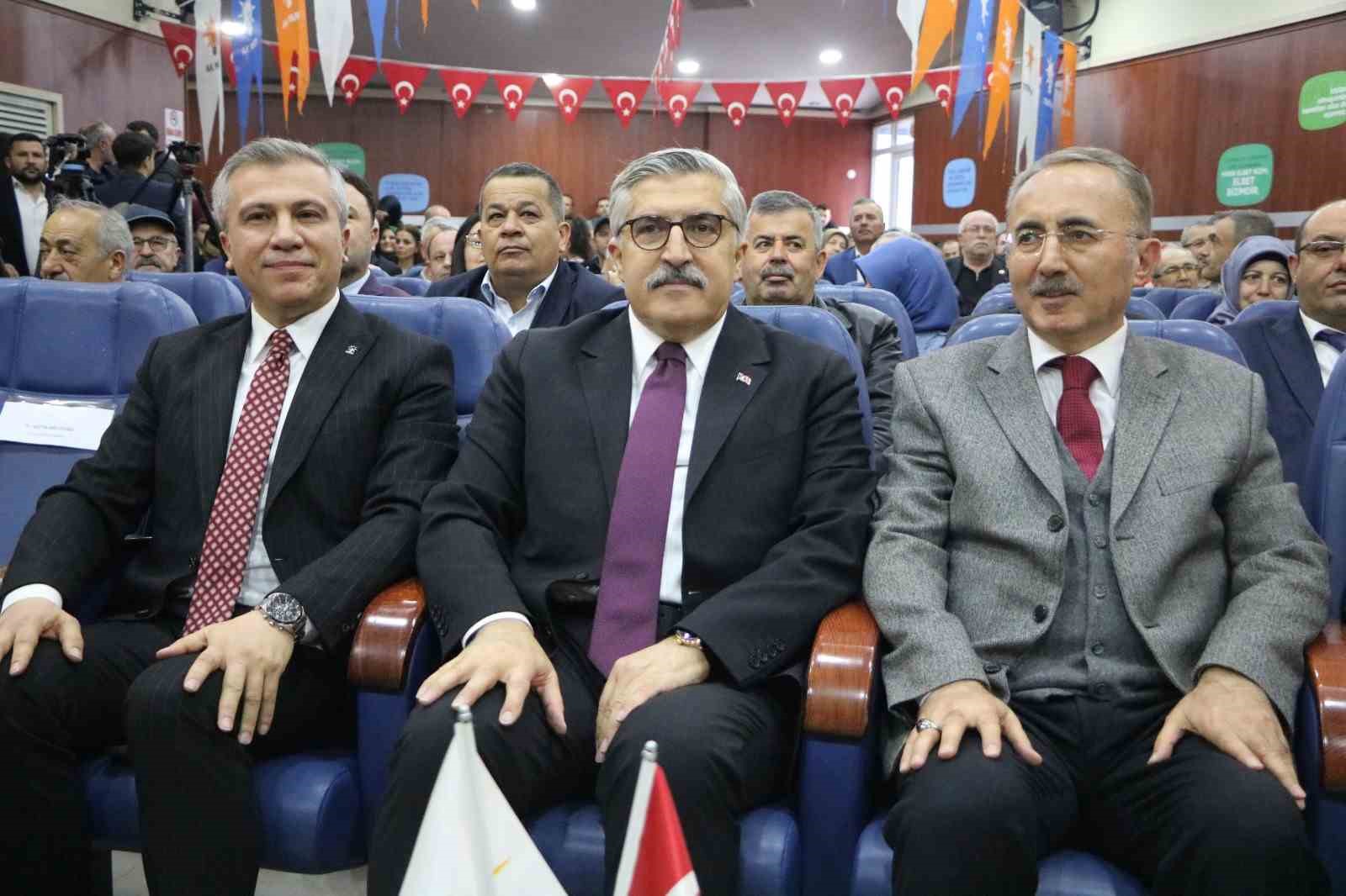 AK Parti Genel Başkan Yardımcısı Yayman: "CHP’ye bir kez daha seslenmek istiyorum; sizin içine girdiğiniz kaosla bizim işimiz yok"
