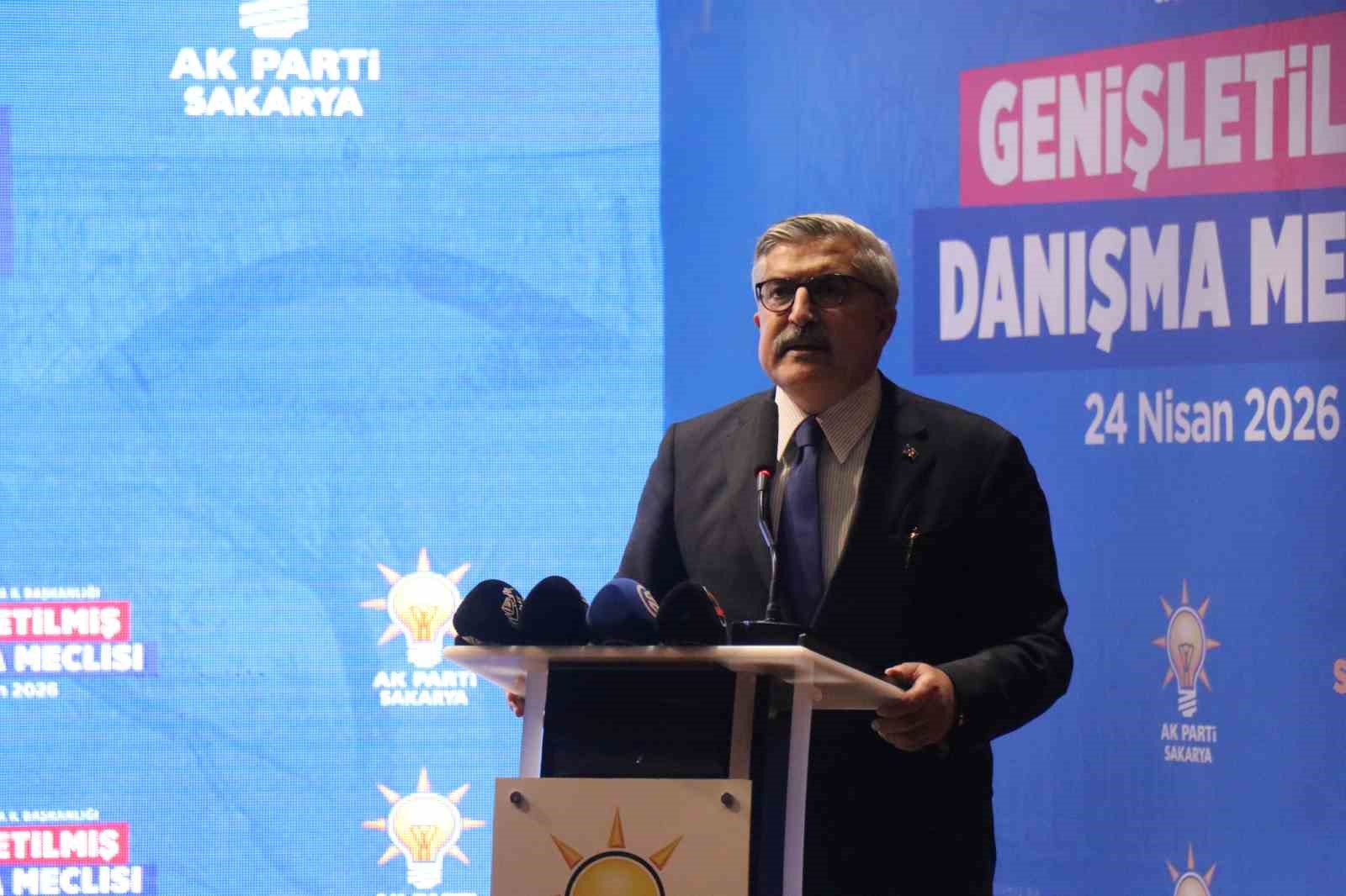 AK Parti Genel Başkan Yardımcısı Yayman: "Yenilen pehlivan güreşe doymazmış"
