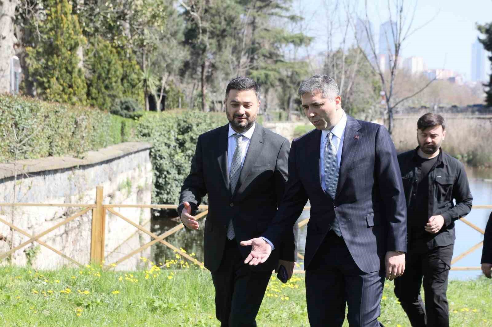 AK Parti Genel Başkan Yardımcısı Zafer Sırakaya’dan Kağıthane’ye ziyaret
AK Parti Genel Başkan Yardımcısı Zafer Sırakaya’dan Kağıthane’ye ziyaret