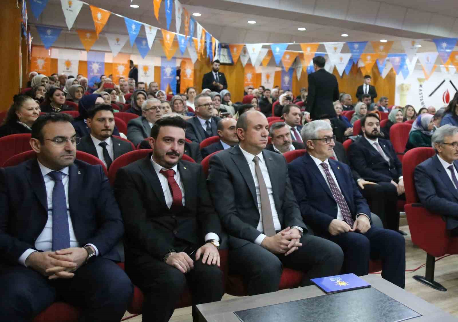 AK Parti Genel Başkanı Büyükgümüş: "Verdiğimiz onca mücadeleyle, gayemiz olan büyük ve güçlü Türkiye’yi inşa etmek için güçlü bir zemin oluşturduk"
AK Parti Genel Başkanı Büyükgümüş: "Verdiğimiz onca mücadeleyle, gayemiz olan büyük ve güçlü Türkiye’yi inşa etmek için güçlü bir zemin oluşturduk"