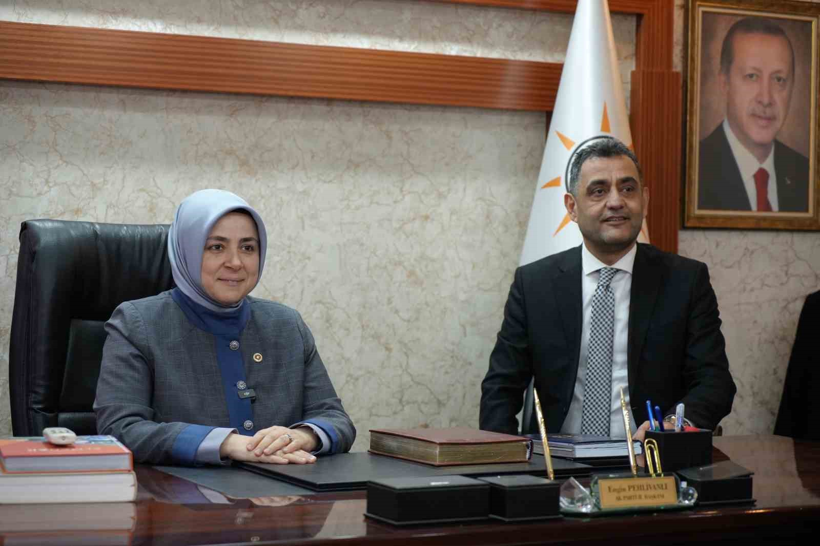 AK Parti Genel Merkez Kadın Kolları Başkanı Ercan: "Bağımlılıkla mücadelede en güçlü savunma hattı ailedir"
AK Parti Genel Merkez Kadın Kolları Başkanı Ercan: "Bağımlılıkla mücadelede en güçlü savunma hattı ailedir"