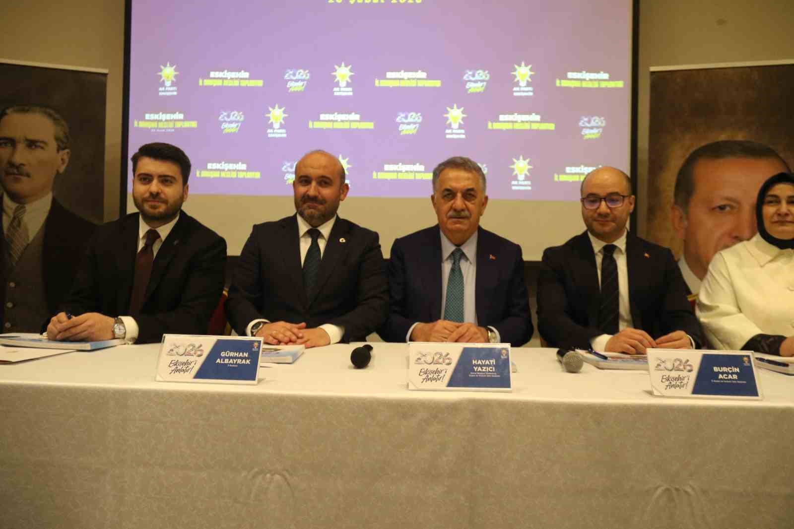 AK Parti İl Başkanı Albayrak: "Eskişehir için ortaya koyduğumuz vizyonun sınırlarına CHP zihniyetinin hayalleri bile yetişemez"
