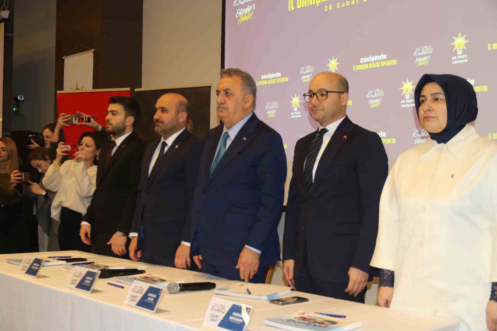 AK Parti İl Başkanı Albayrak: "Eskişehir için ortaya koyduğumuz vizyonun sınırlarına CHP zihniyetinin hayalleri bile yetişemez"

