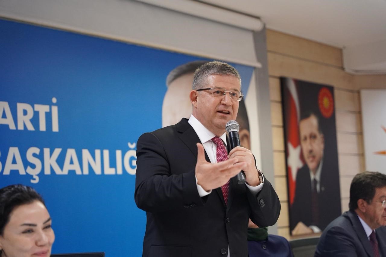 AK Parti İl Başkanı Muhammet Subaşıoğlu; "2026 eğitimde hamle yılı olacak"
