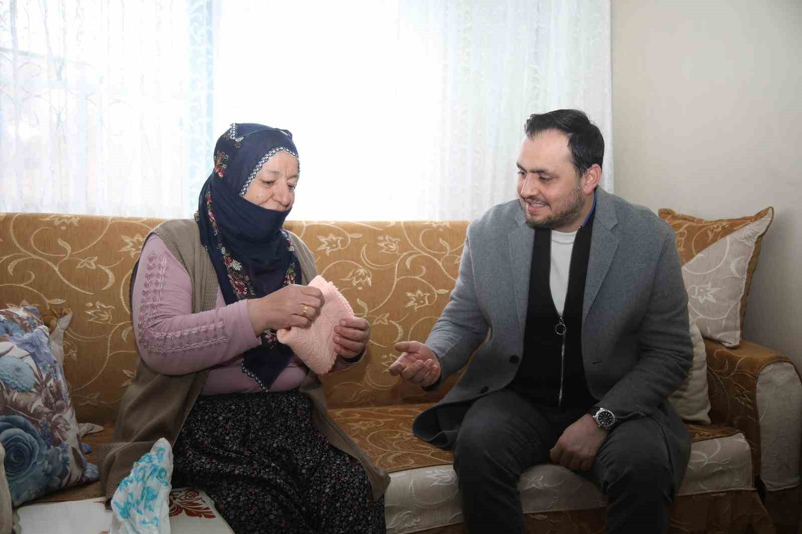 AK Parti İl Başkanı Selmanoğlu: "Bizim siyaset anlayışımız seçimden seçime değil, her zaman milletimizle iletişim halinde olan bir anlayıştır"
