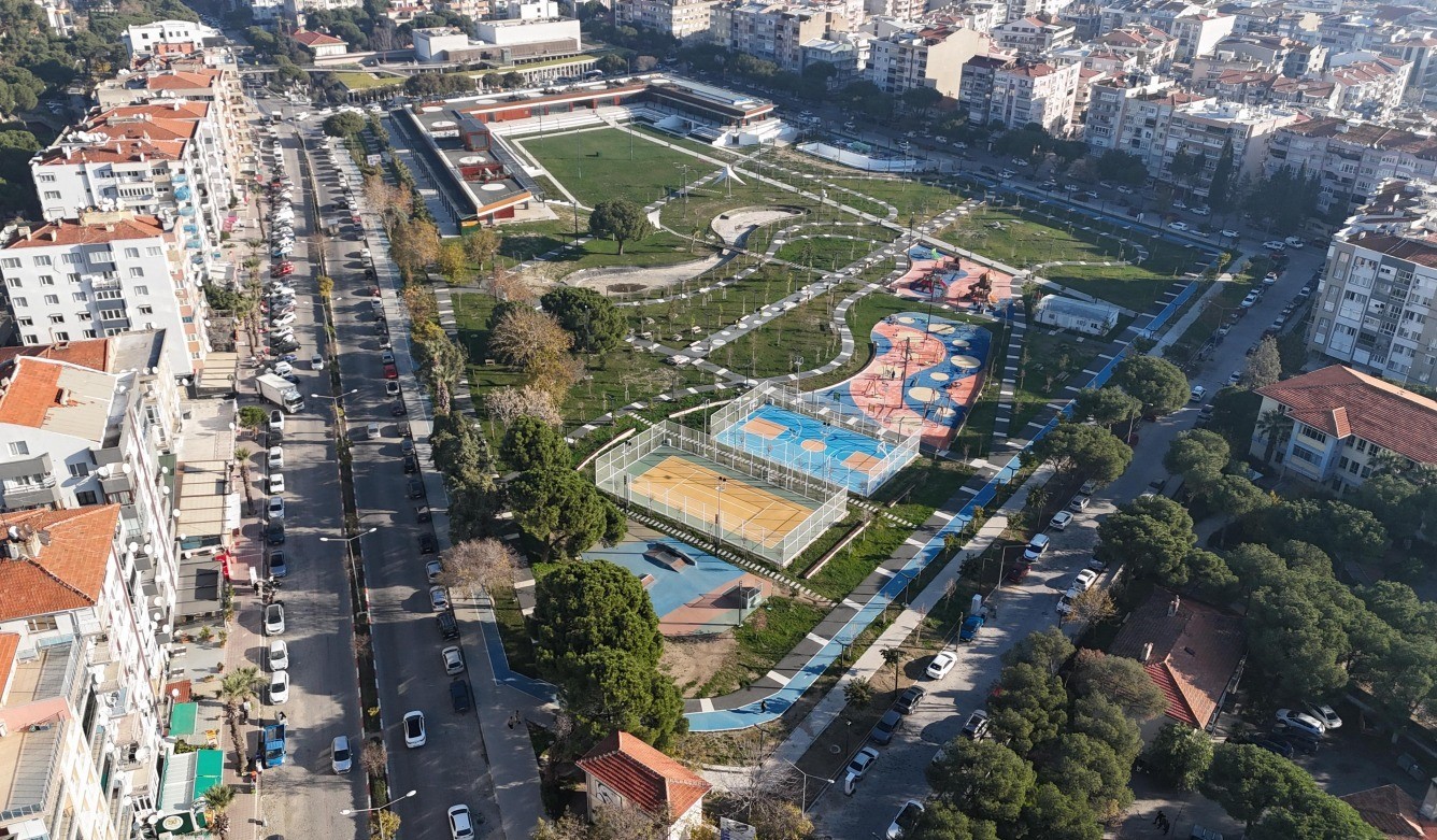 AK Parti İzmir İl Başkanı Saygılı: "AK Parti laf değil, eser üretir"
