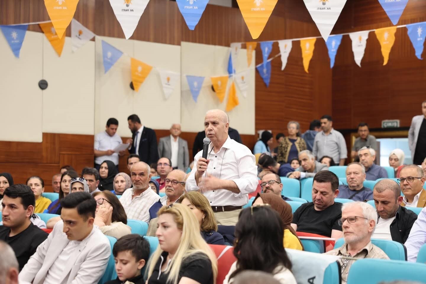 AK Parti İzmir’de dev teşkilat buluşması
