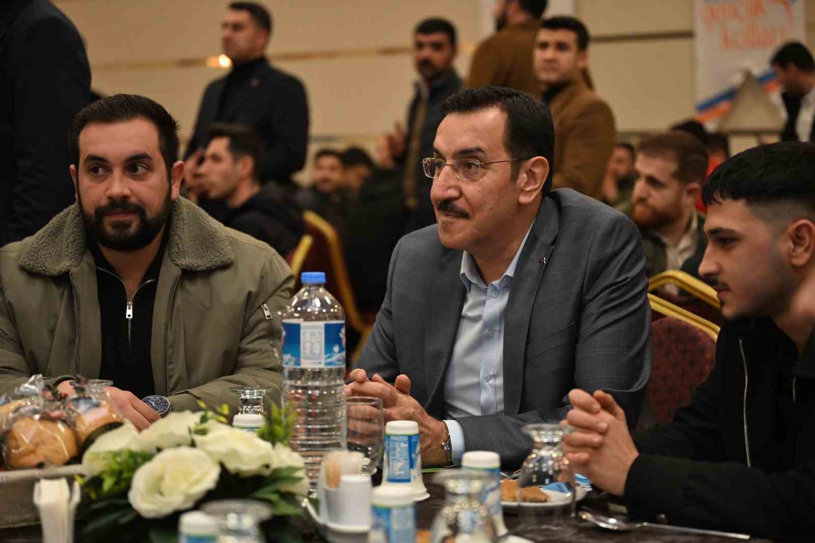 AK Parti Malatya Milletvekili Bülent Tüfenkci: "Muhalefet yapılmayan hizmetlerle övünmeye çalışıyor"
