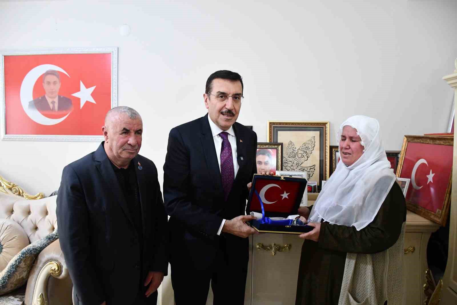 AK Parti Malatya Milletvekili Tüfenkci’den şehit ailelerine ziyaret
