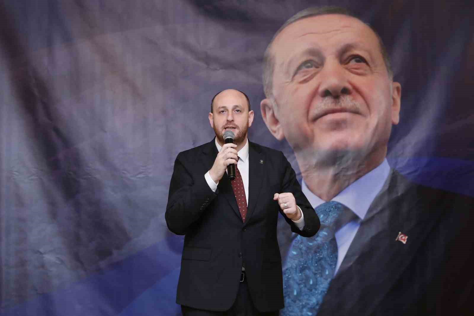 AK Parti Teşkilatı Bayburt’ta iftar sofrasında bir araya geldi
