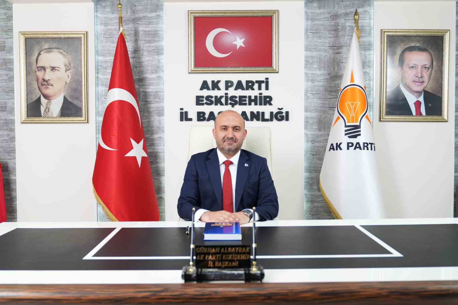 AK Parti’ye 8 bin 650 yeni üye
AK Parti’ye 8 bin 650 yeni üye