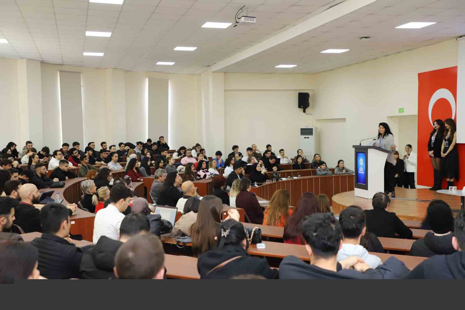 Akademide yapay zekâ ve veri kültürü masaya yatırıldı
