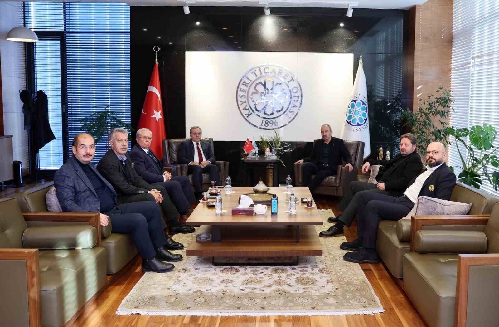 Akademik akıl ile ticari zekâ buluştu
Akademik akıl ile ticari zekâ buluştu