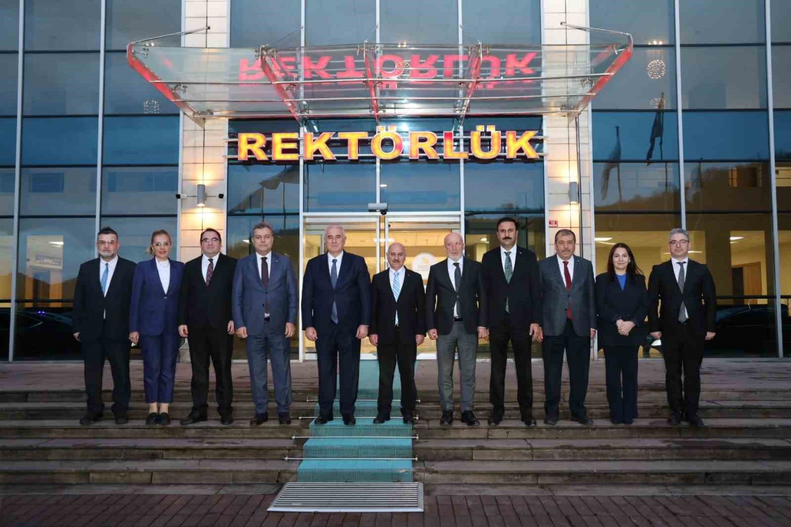 Akarca, Rektör Sözbir ile bir araya geldi
