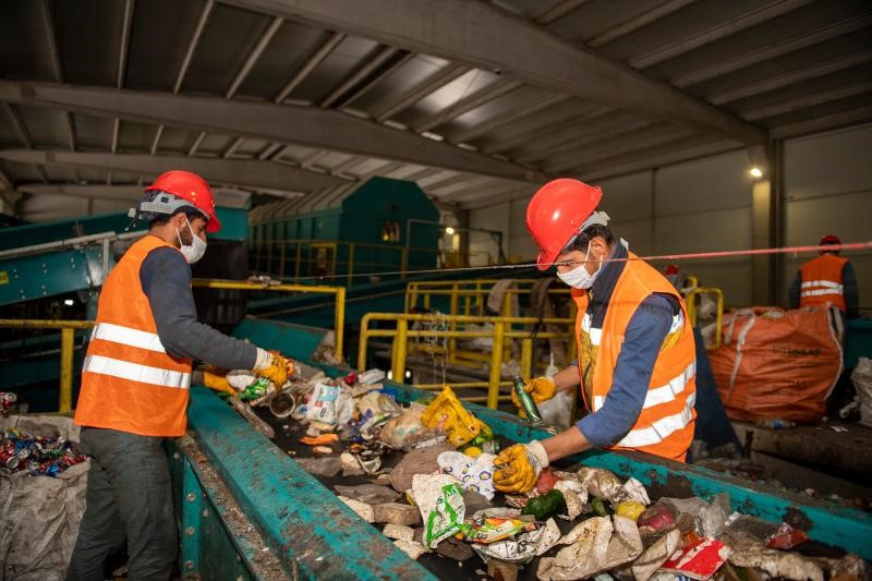 Akdeniz’i kirleten gemilere 92 milyon TL ceza kesildi
Akdeniz’i kirleten gemilere 92 milyon TL ceza kesildi