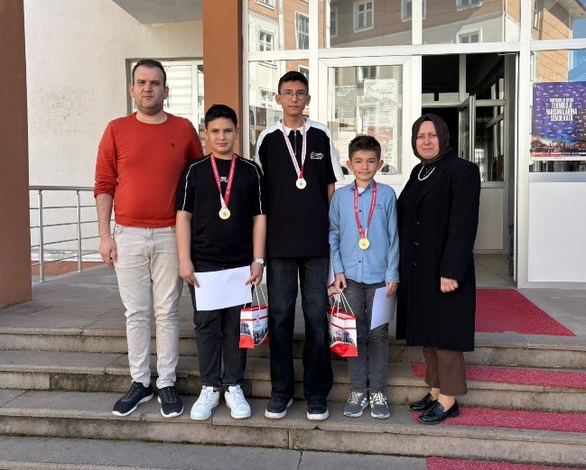 Akıl ve Zeka Oyunları Turnuvası’na Kuruçay damgası
