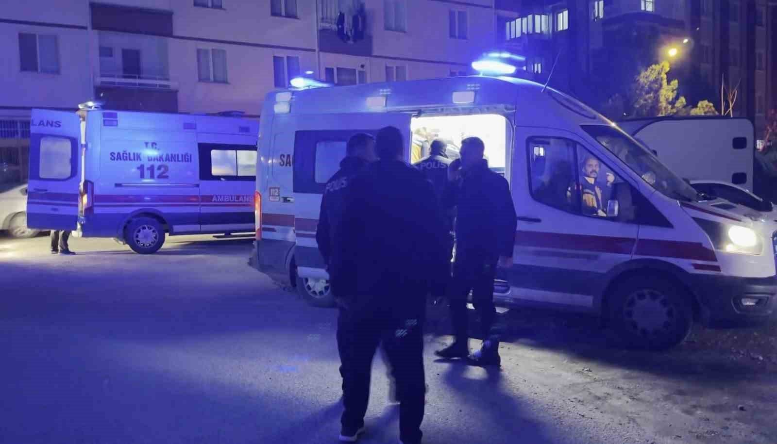 Aksaray’da doğal gaz patlaması: 1’i ağır 2 yaralı
