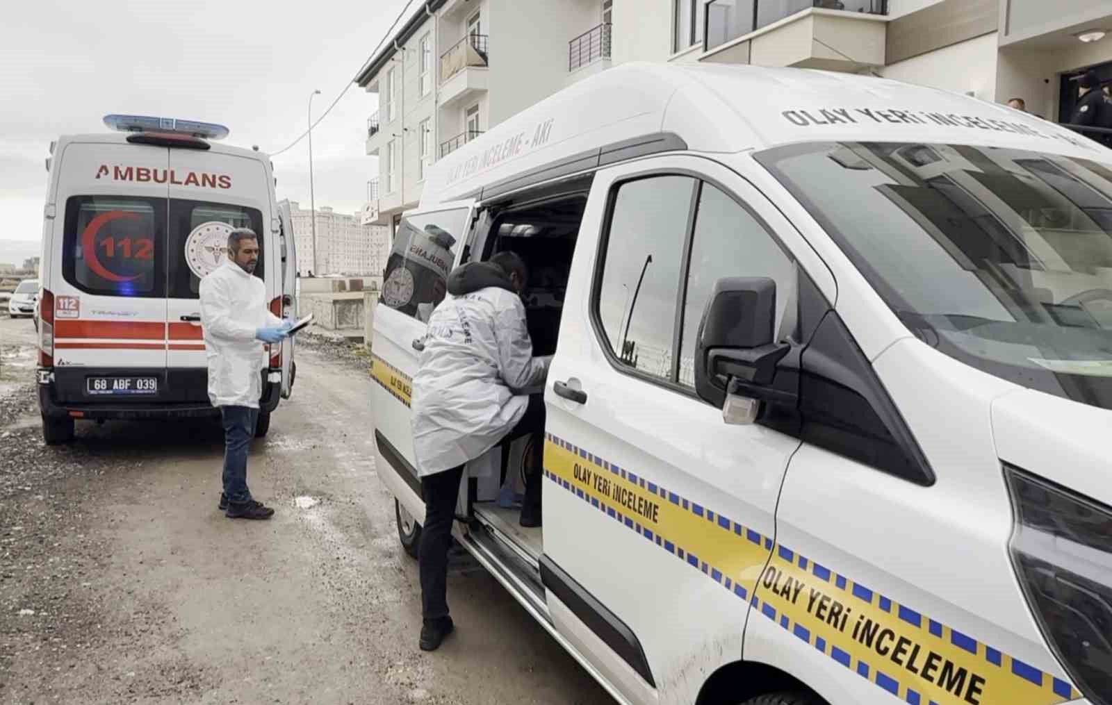 Aksaray’da haber alınamayan müteahhit ölü olarak bulundu
