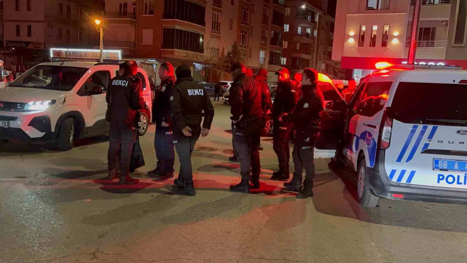 Aksaray’da hasarlı kaza sonrası ortalık karıştı: 5 gözaltı
