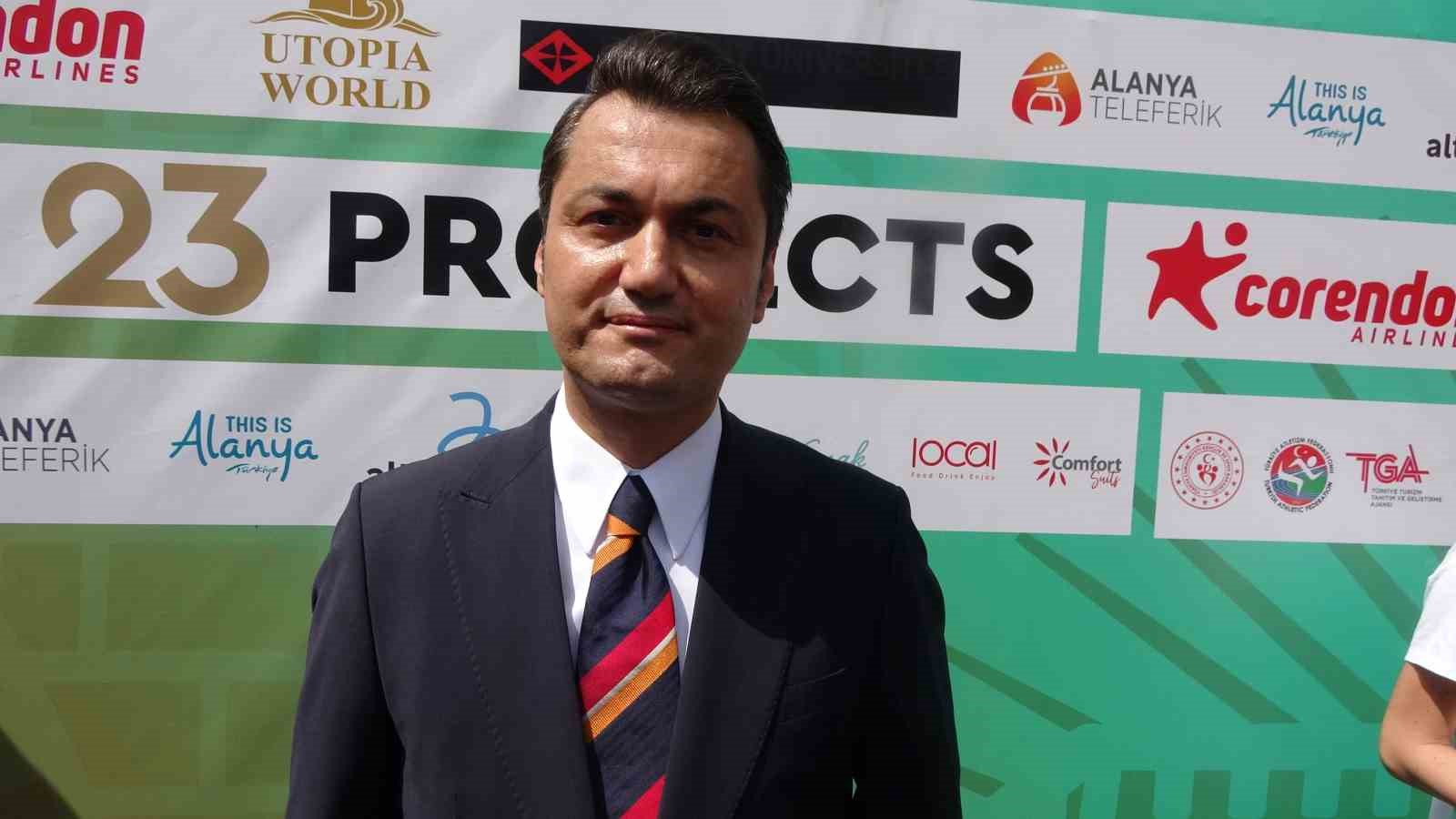 Alanya Ultra Trail’de heyecan başlıyor: 23 ülkeden 820 sporcu start alacak
Alanya Ultra Trail’de heyecan başlıyor: 23 ülkeden 820 sporcu start alacak