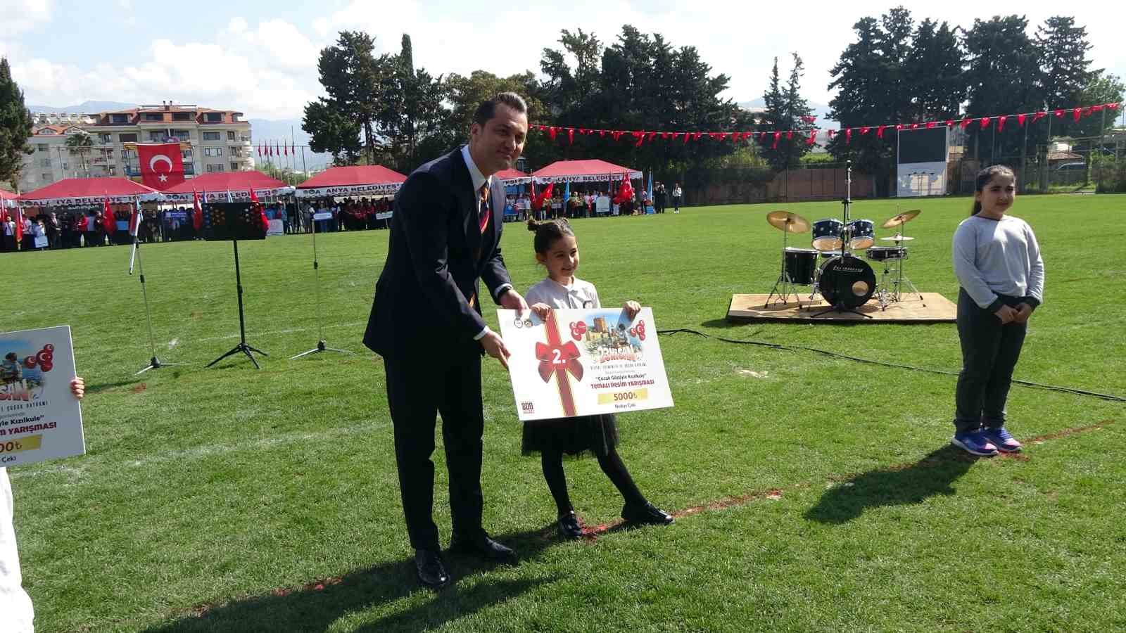 Alanya’da 23 Nisan Çocuk Bayramı coşkuyla kutlandı
