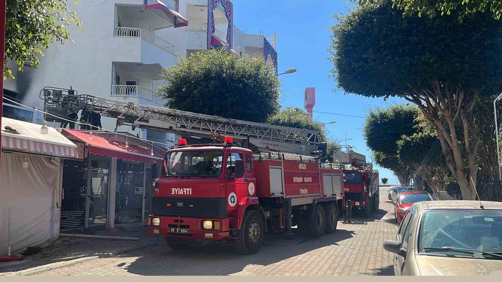 Alanya’da otelin kazan dairesinde çıkan yangın korkuttu
