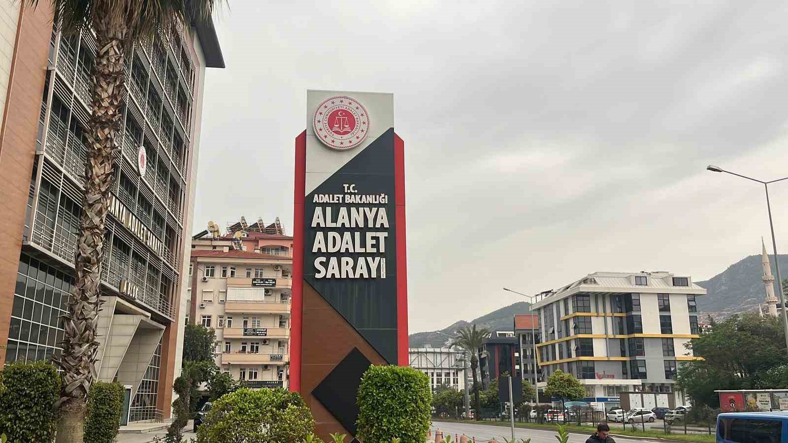 Alanya’da sosyal medya paylaşımı sonrası lise öğrencisi tutuklandı
