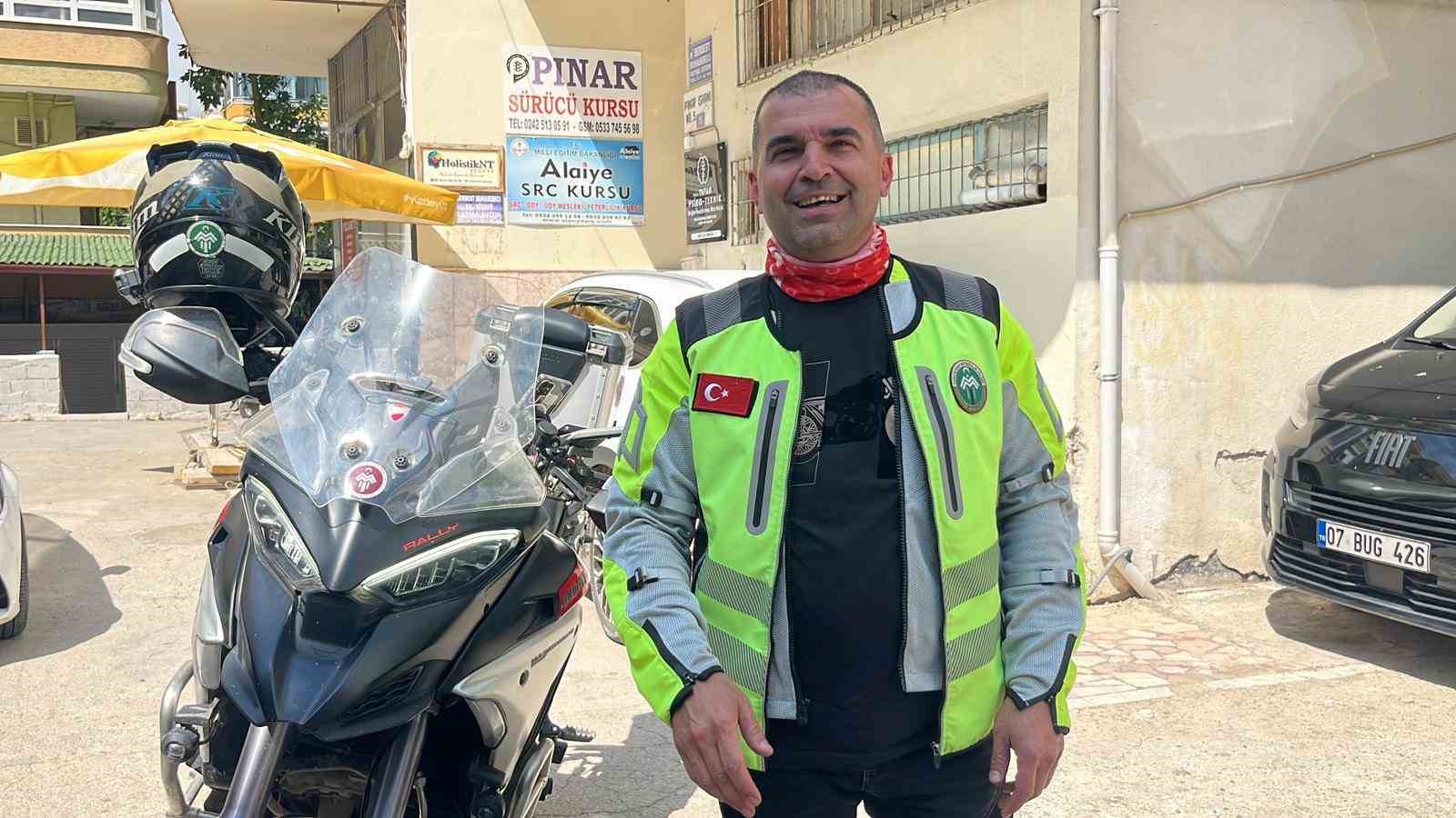 Alanya’dan kutsal topraklara motosikletle 7 bin kilometrelik yolculuk
