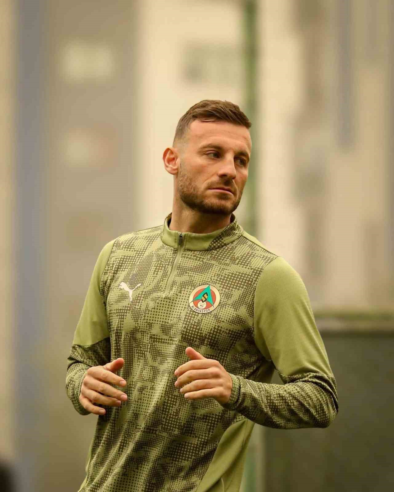 Alanyaspor, Boluspor maçının hazırlıklarına başladı
