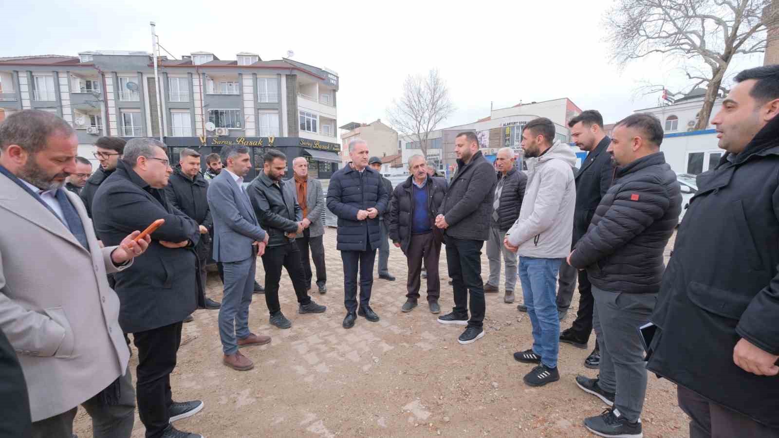 Alanyurt meydan düzenlemesi için çalışmalar başladı
