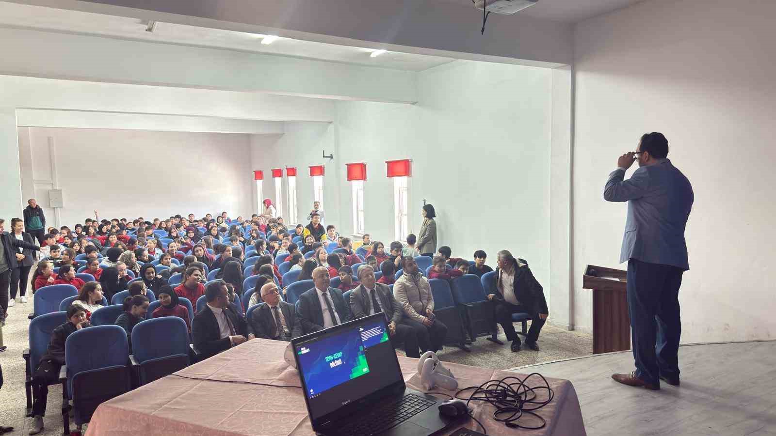 Alaplı’da geleceğin teknolojileri konuşuldu
