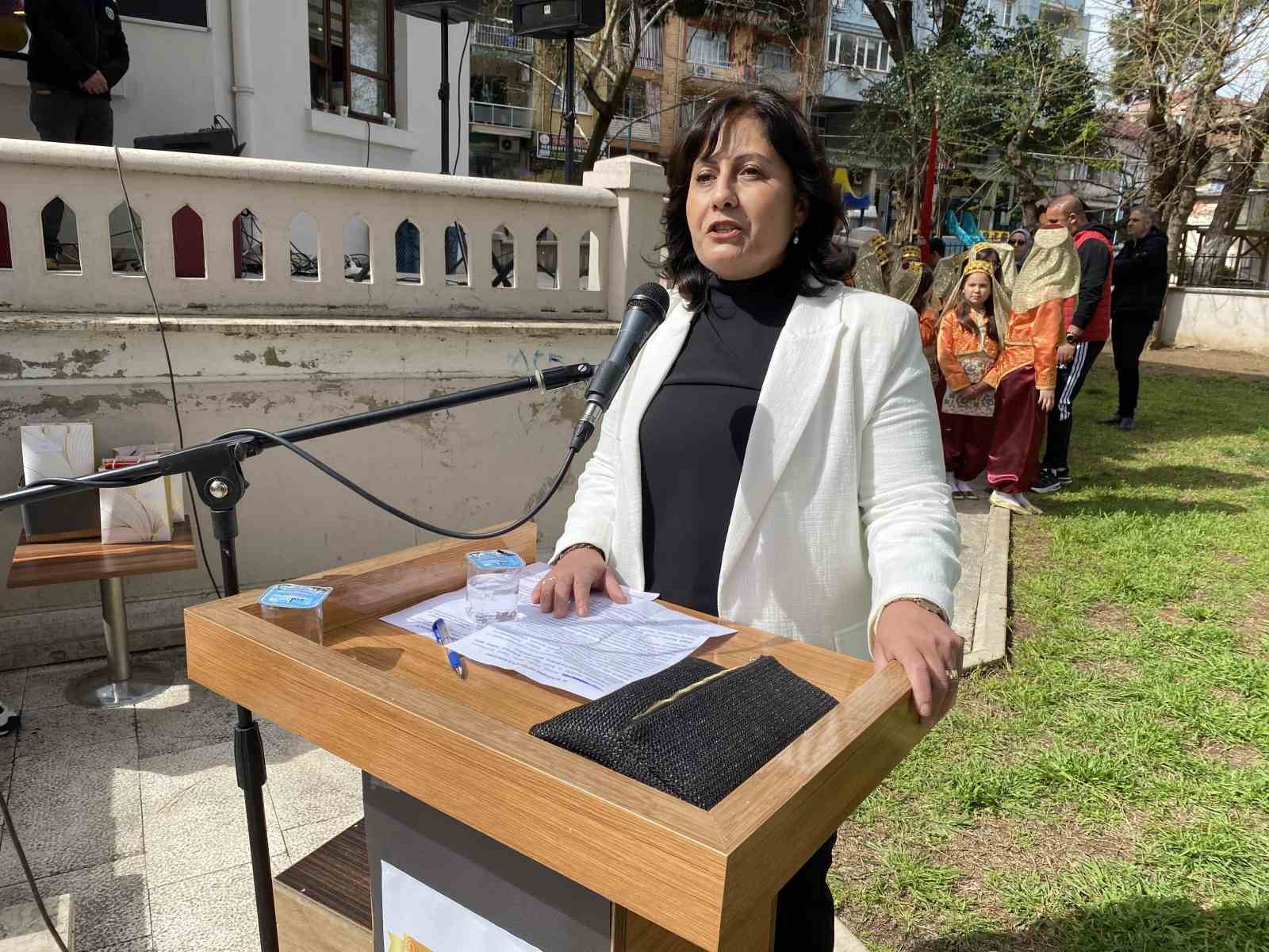 Alaşehir’de en çok kitap okuyanlar ödüllendirildi
