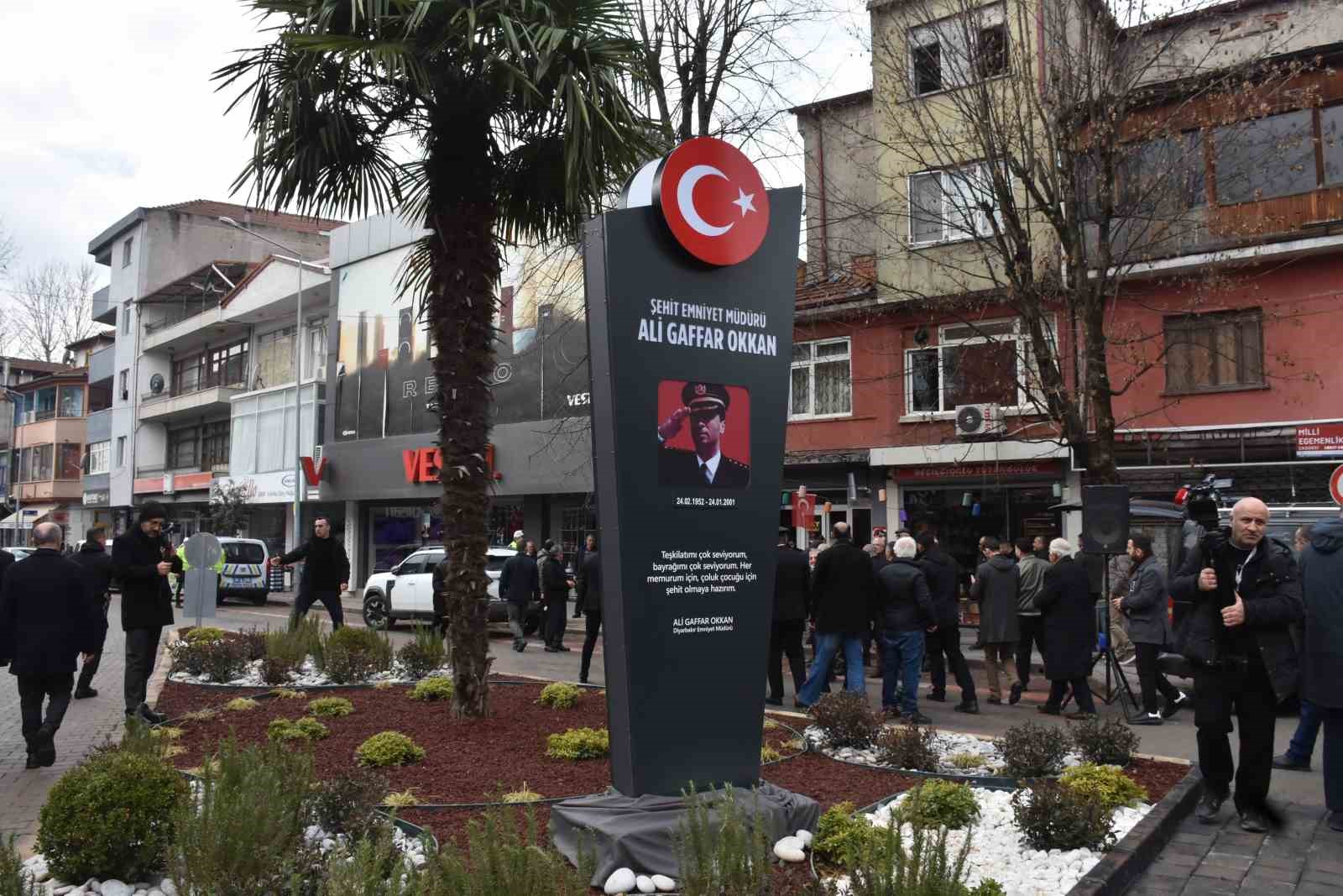 Ali Gaffar Okkan, şehadetinin 25’inci yıl dönümünde anıldı
Ali Gaffar Okkan, şehadetinin 25’inci yıl dönümünde anıldı