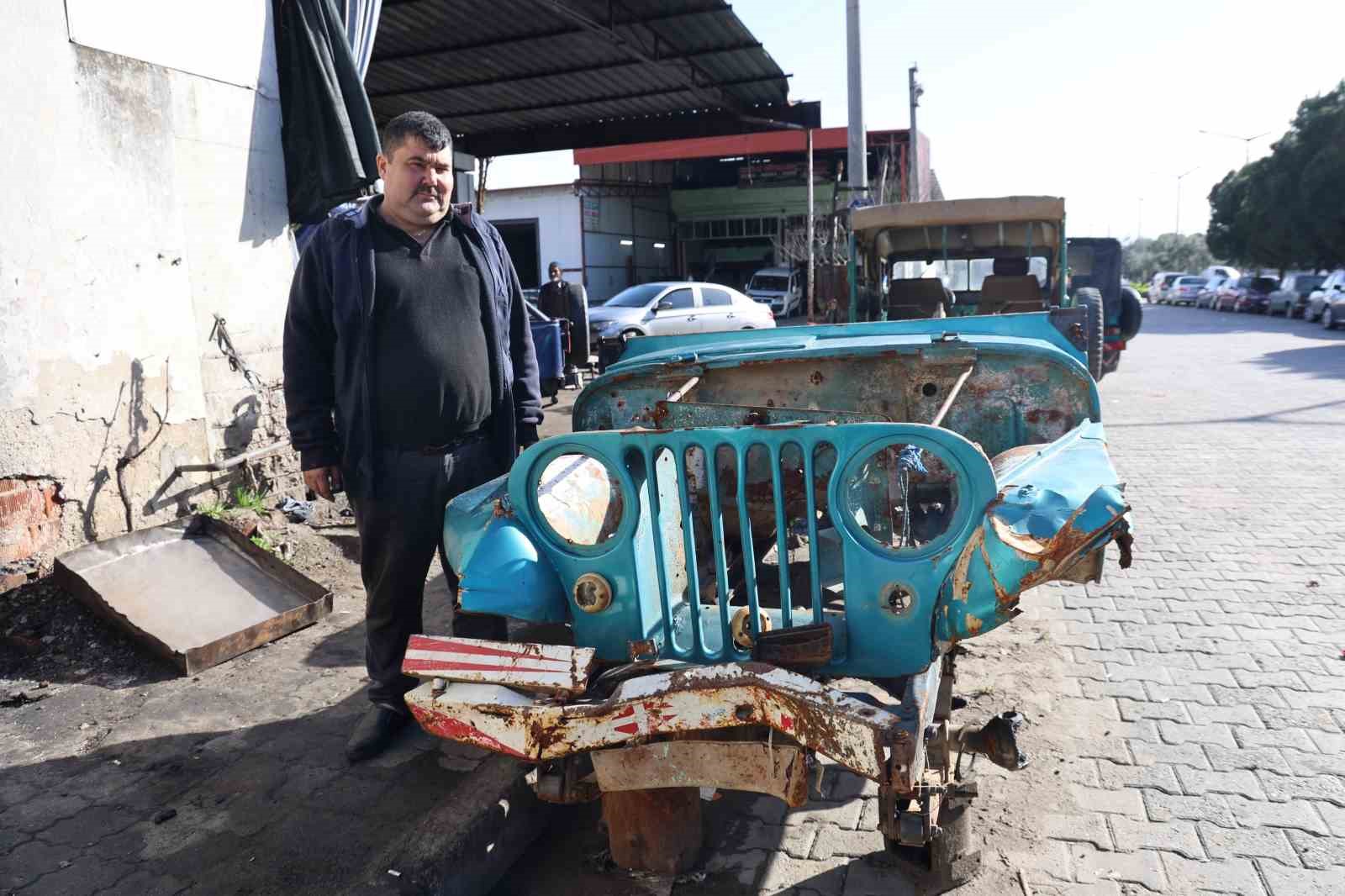 Ali Usta’nın elinde metal yığınları nostaljik bir araca dönüşüyor
