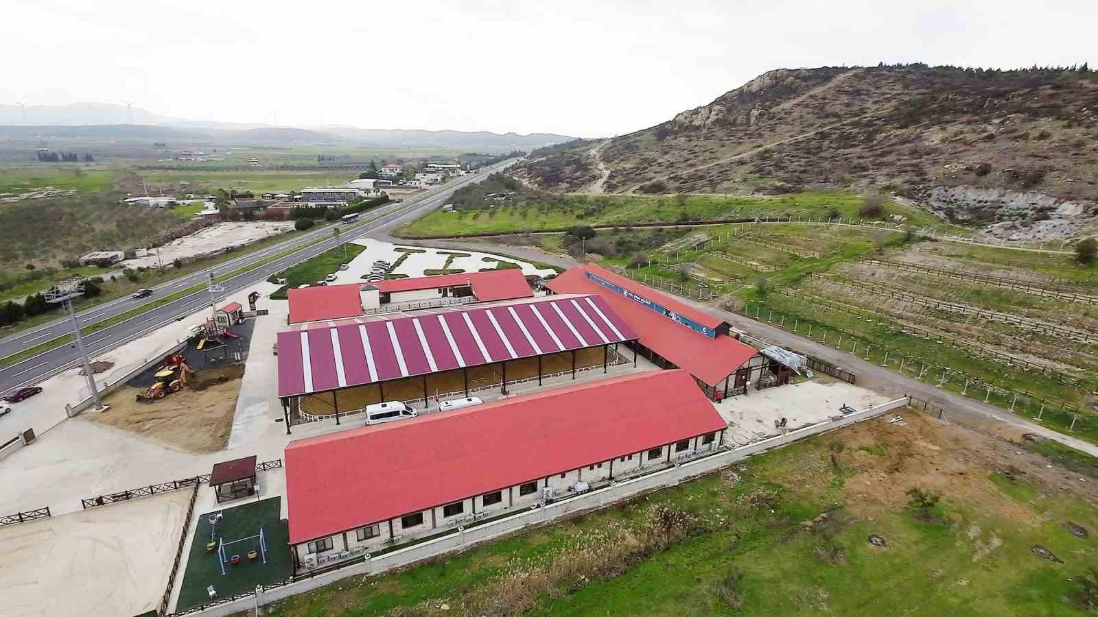 Aliapark Atla Terapi ve Hipoterapi Merkezi yeni yüzüyle hizmete açıldı
