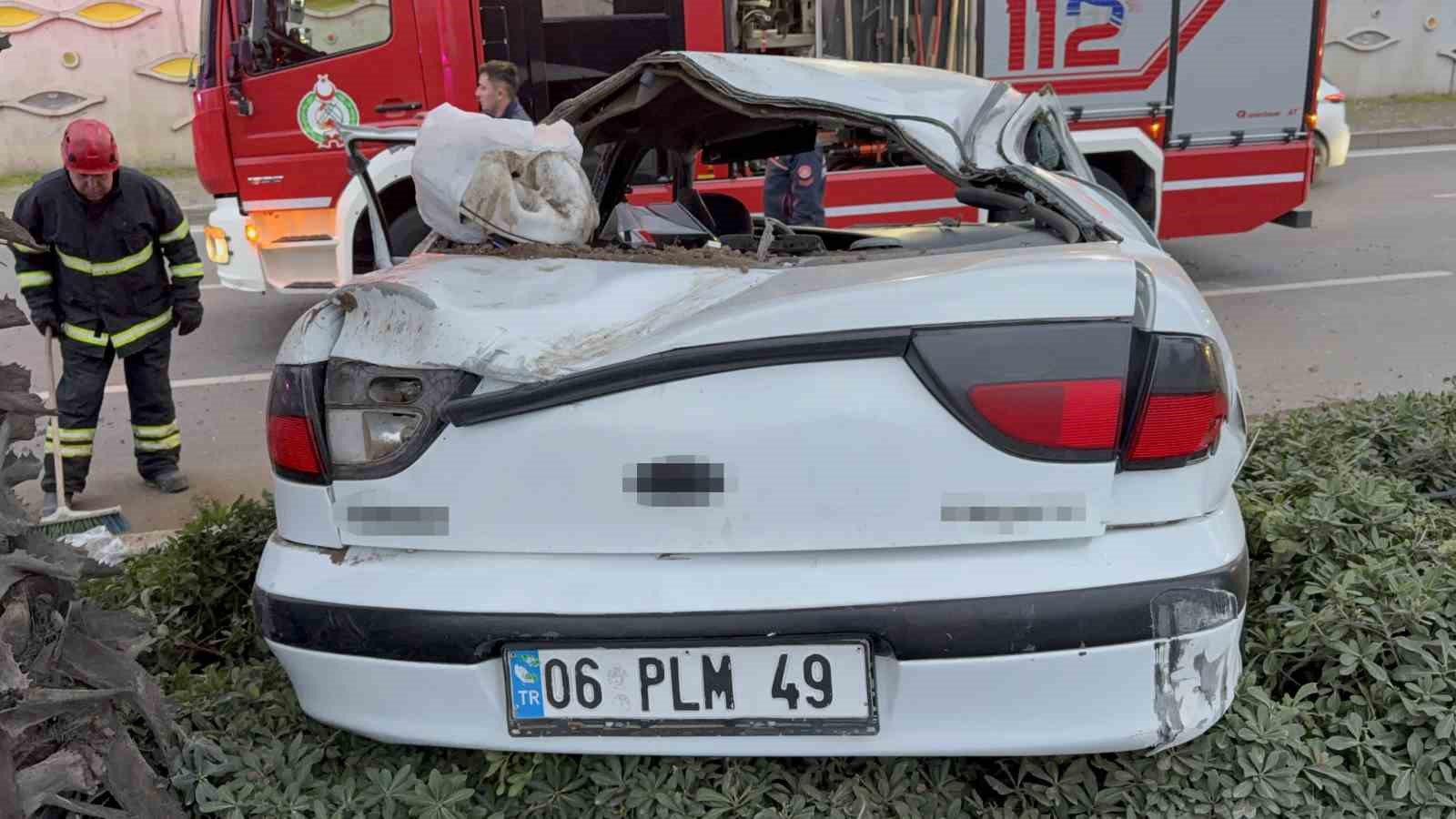 Alkolden işlem yapılan sürücü yeniden direksiyona geçip kaza yaptı: 4 yaralı
