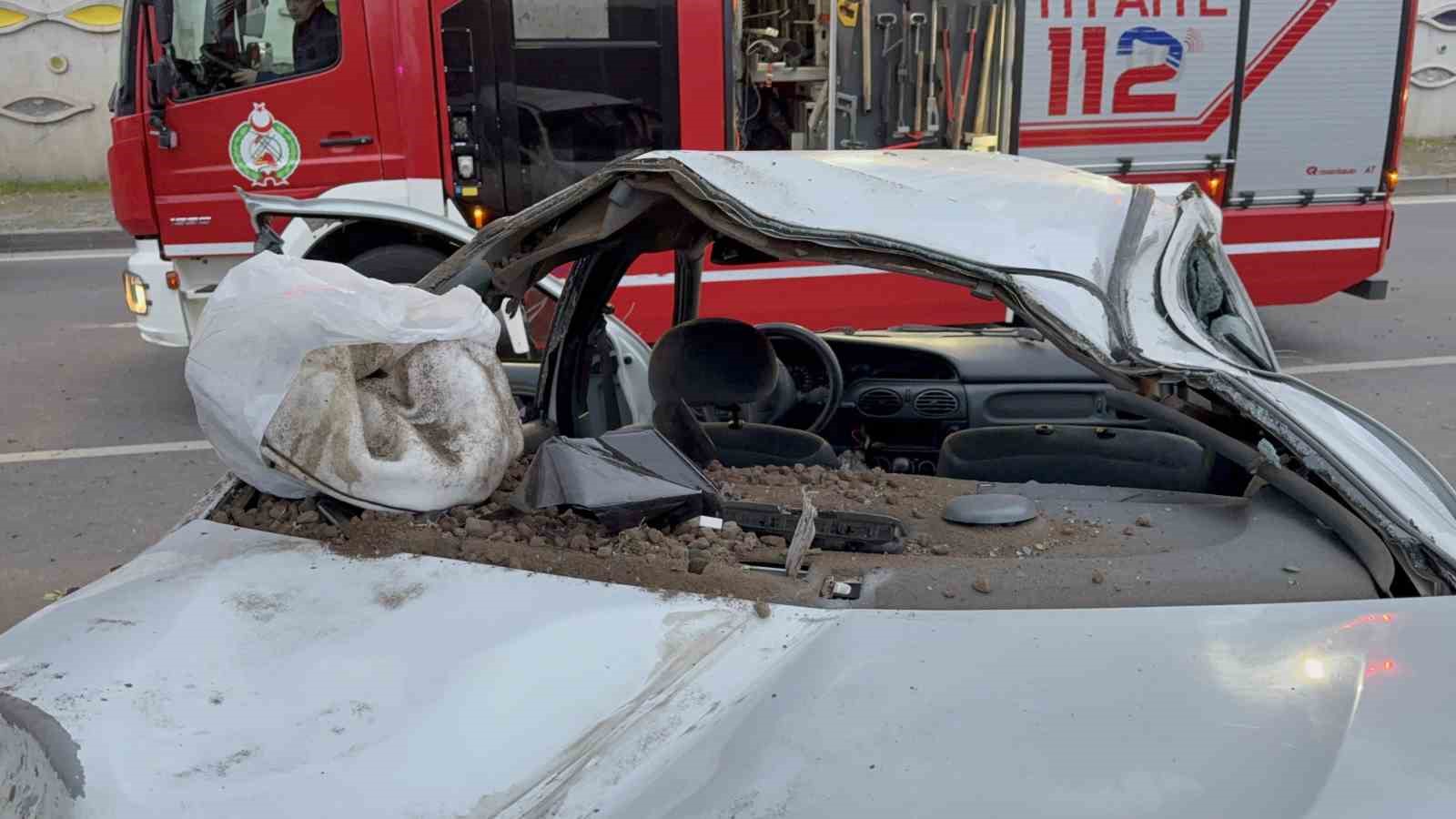 Alkolden işlem yapılan sürücü yeniden direksiyona geçip kaza yaptı: 4 yaralı
