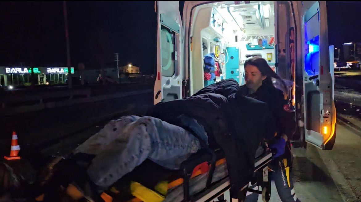 Alkollü sürücü kaza yaptı, yaralanan eşini suçladı: "Eşimle kavga ettik, direksiyonu kırdı"
