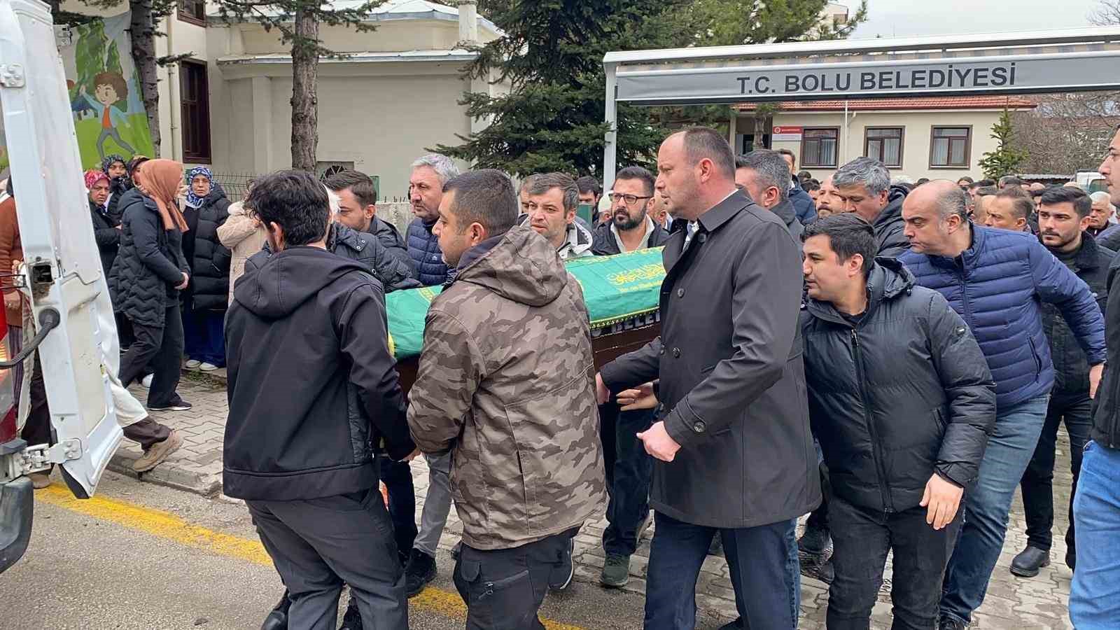 Alkollü sürücünün hayattan kopardığı genç son yolculuğuna uğurlandı
