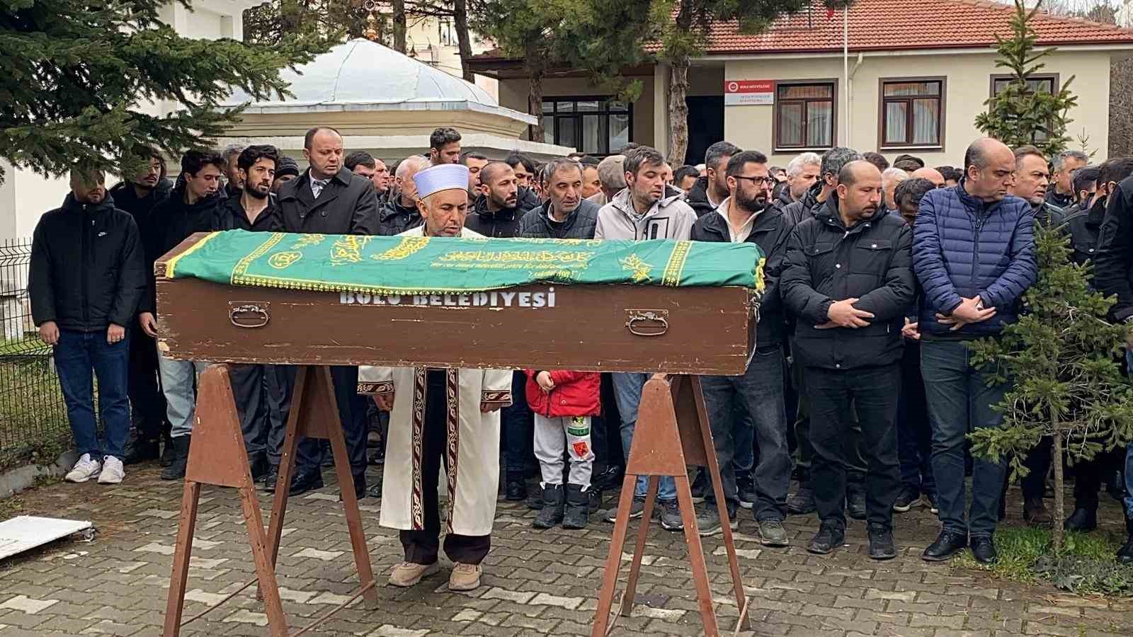 Alkollü sürücünün hayattan kopardığı genç son yolculuğuna uğurlandı
