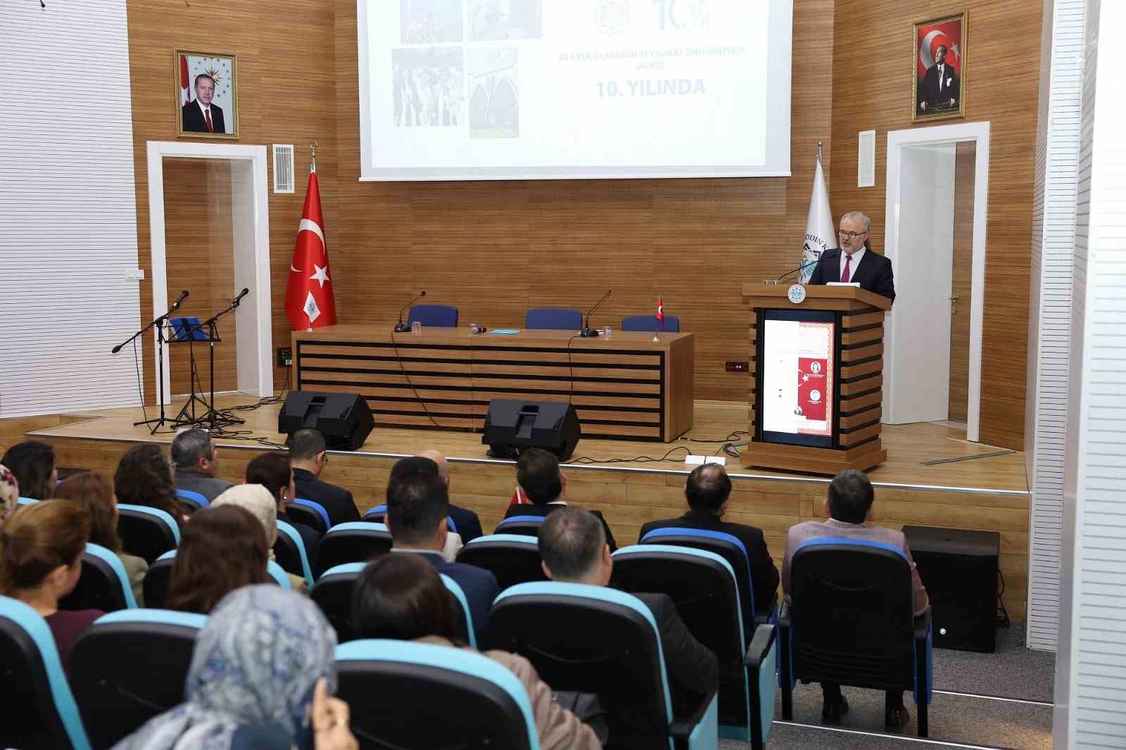 ALKÜ’de iki dev destan tek yürekte buluştu
