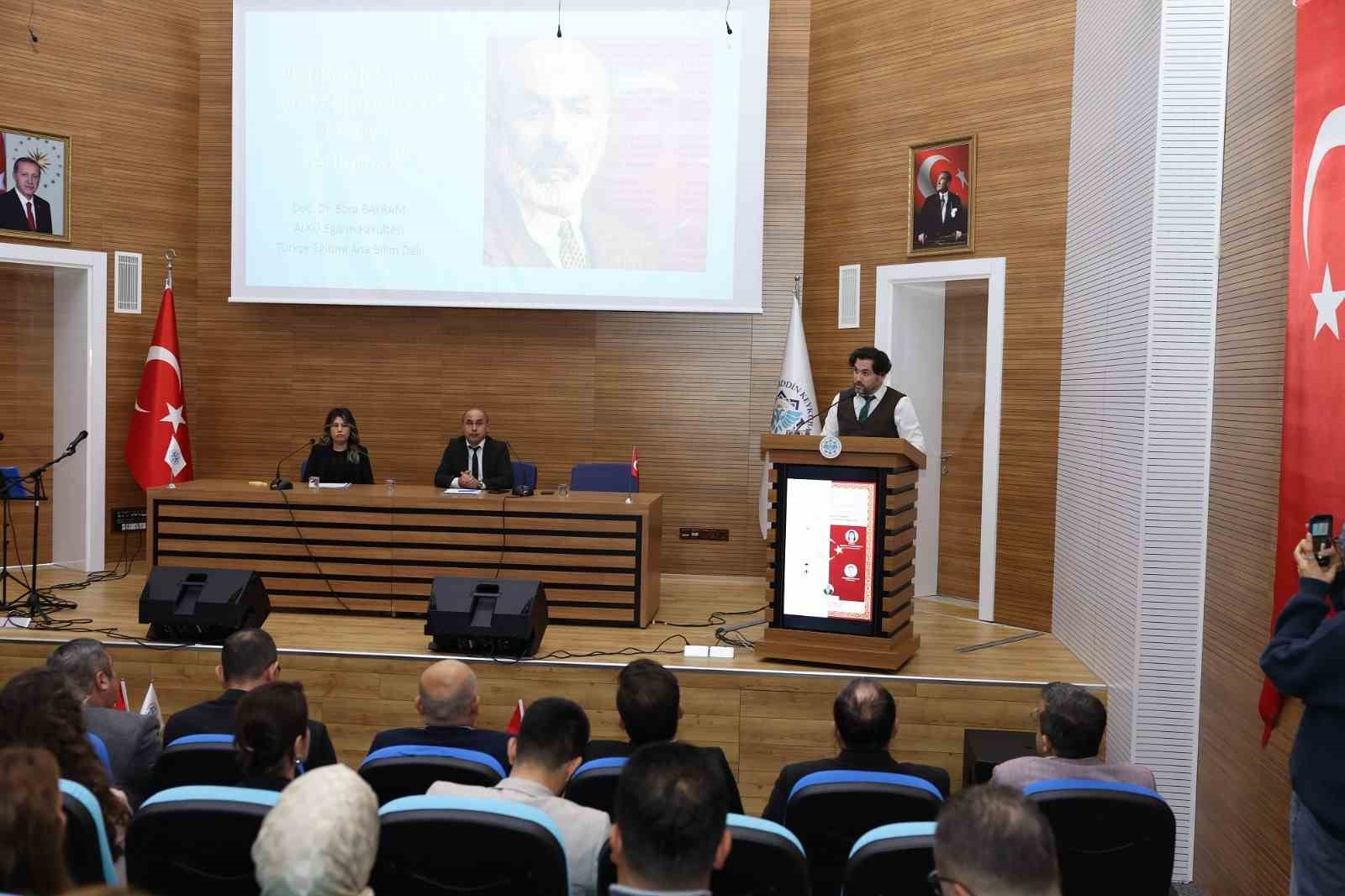 ALKÜ’de iki dev destan tek yürekte buluştu
