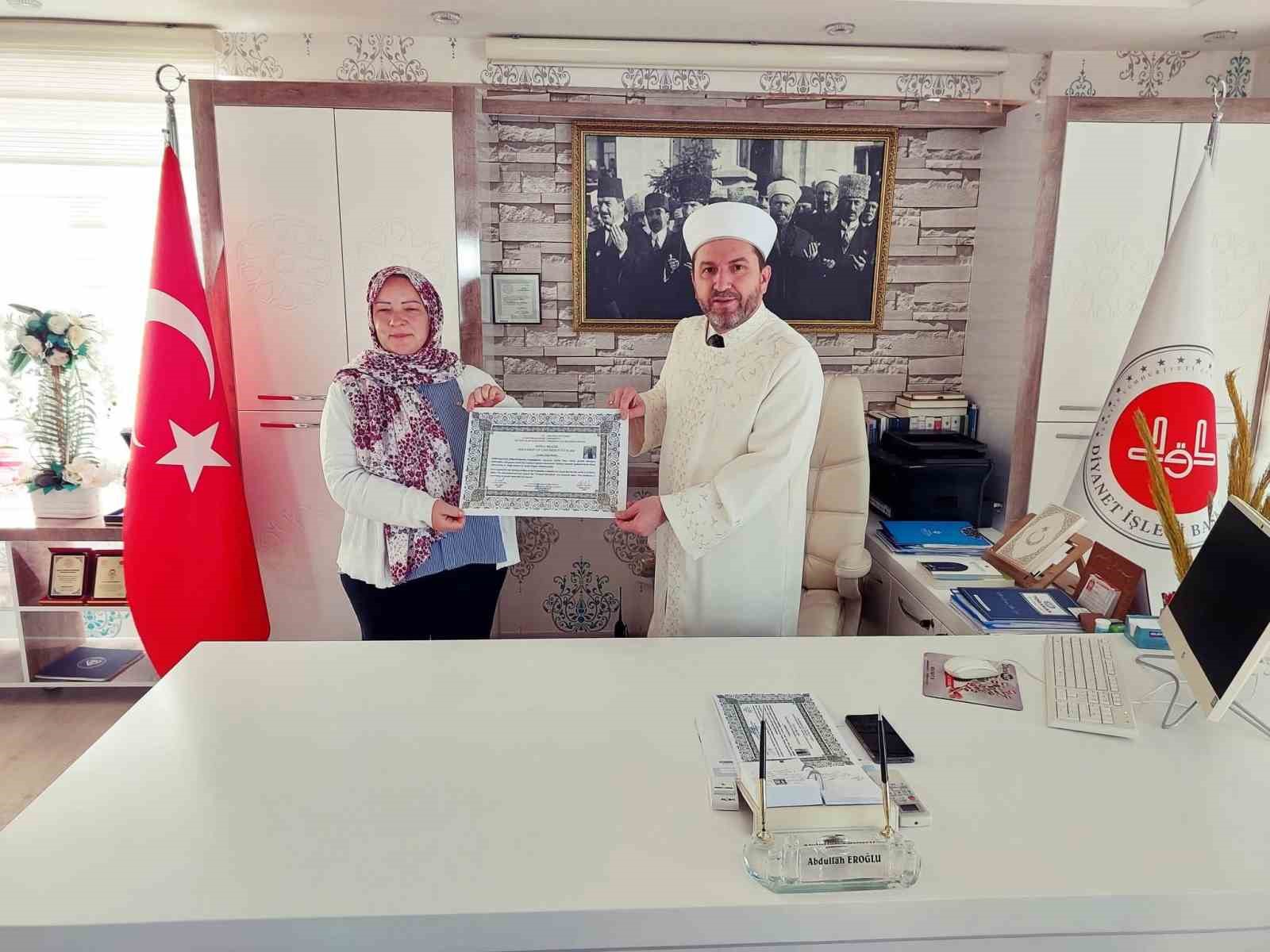 Alman kadın Kelime-i Şehadet getirerek Müslüman oldu
