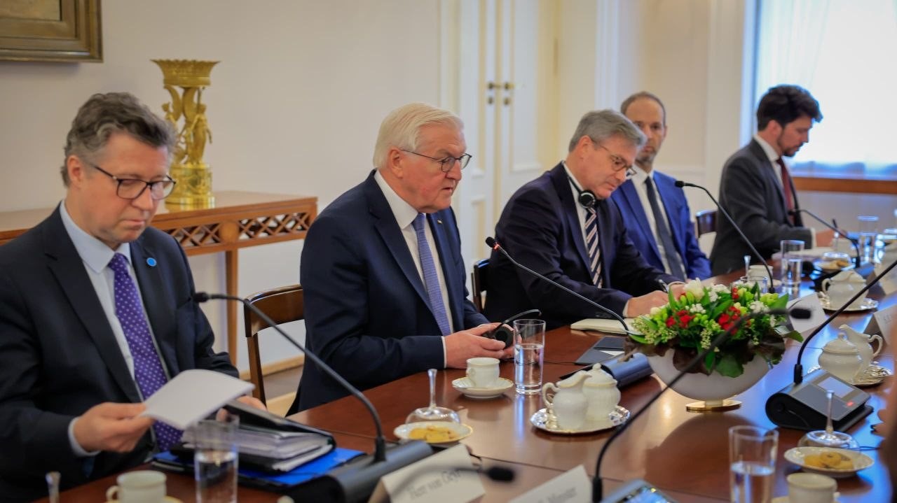 Almanya Cumhurbaşkanı Steinmeier, Suriyeli mevkidaşı eş-Şara ile görüştü
