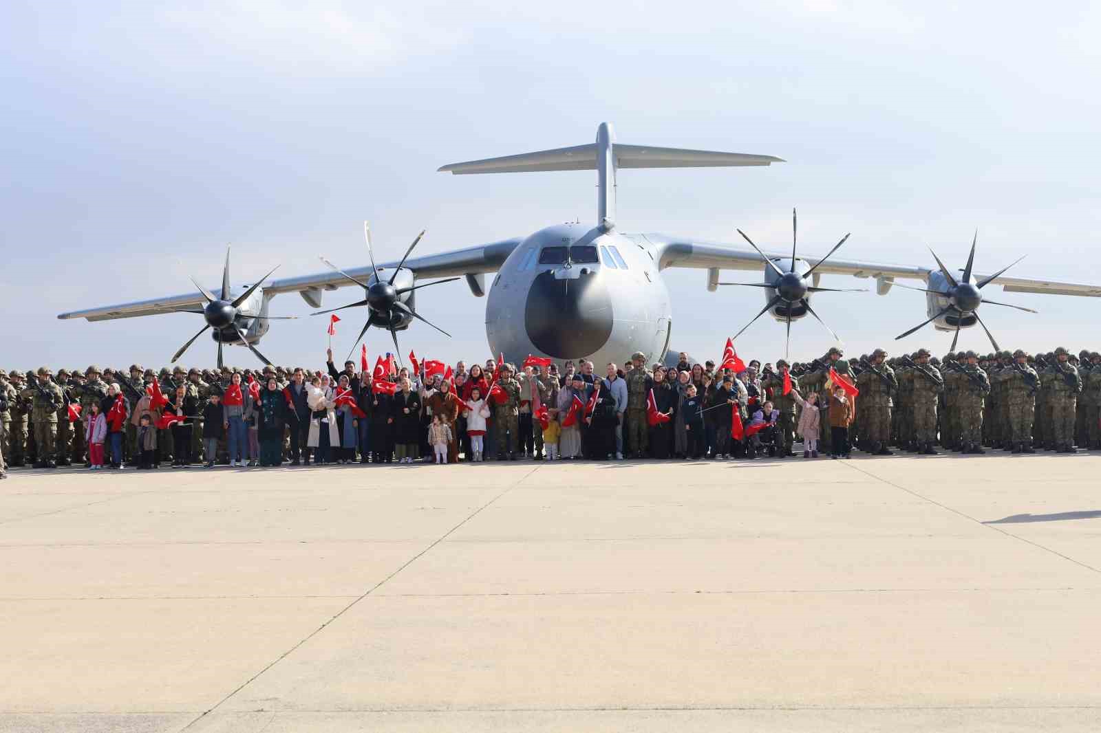 Almanya’da yapılacak NATO tatbikatı için Mehmetçikler yola çıktı
