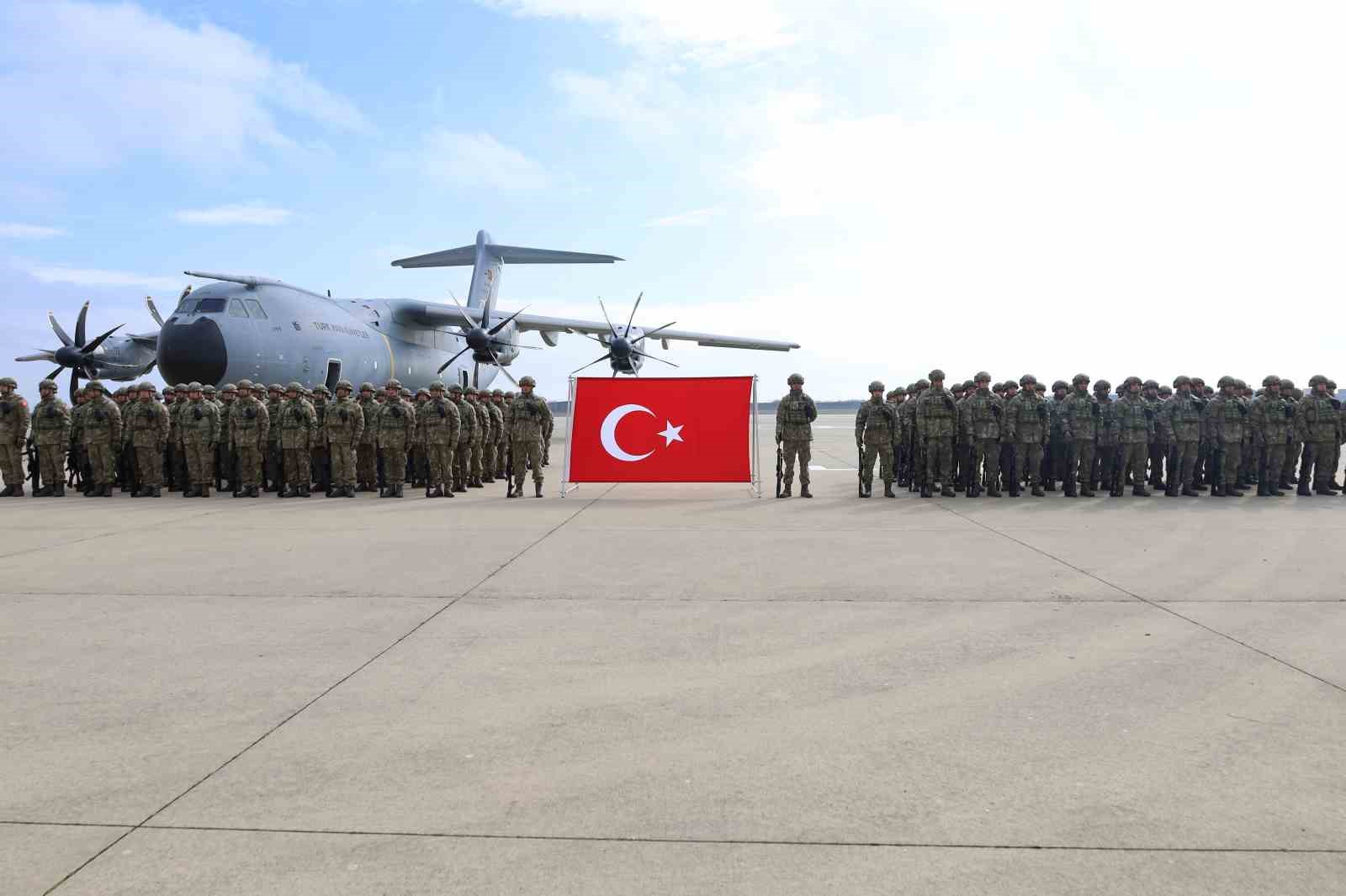 Almanya’da yapılacak NATO tatbikatı için Mehmetçikler yola çıktı
