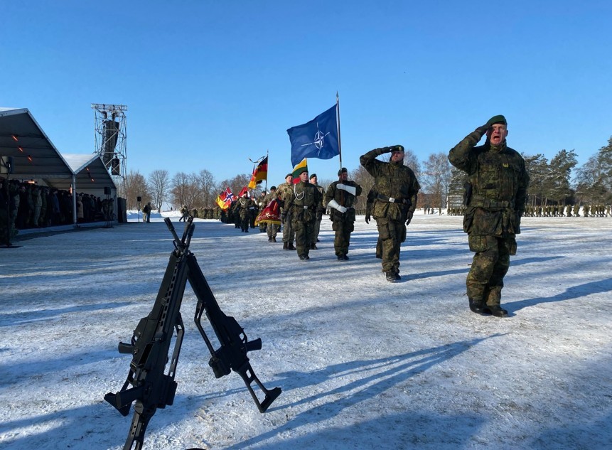 Almanya’nın Litvanya’daki zırhlı tugayına binden fazla NATO askeri katıldı
